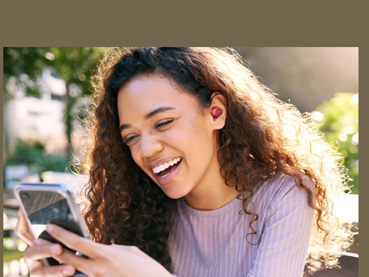 Live Wireless Live Free with JVC gumy Earbuds