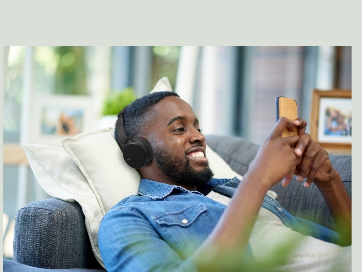 JVC Bluetooth wireless headphones