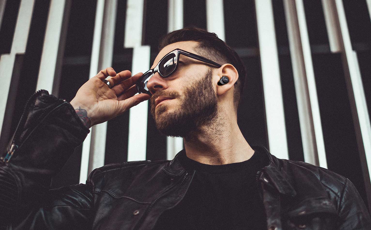 Active noise cancelling earbuds JVC HA-A30T