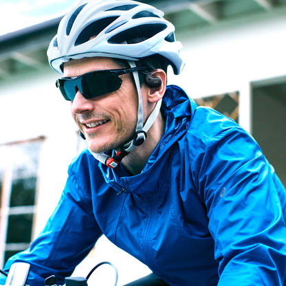 HA-NP35T-B in black man wearing on bike